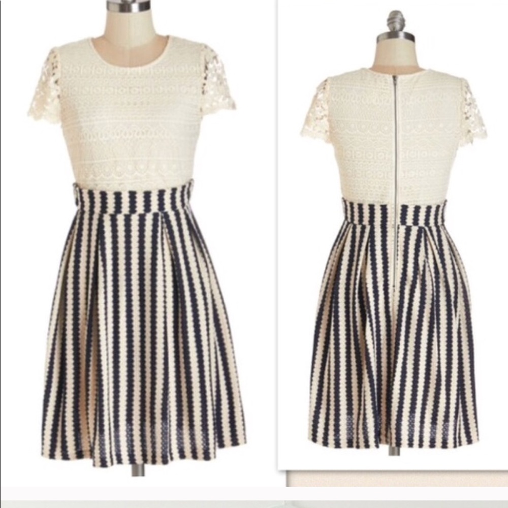 ModCloth Trivia Night Triumph Dress